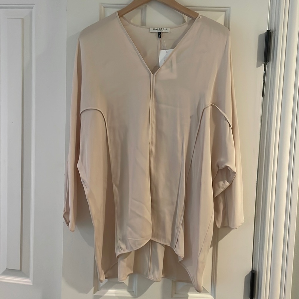 Halston Heritage L cream silk flowy shirt